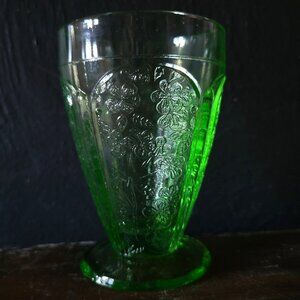 Vtg Green Depression Glass Tumbler, Jeannette Glass Cherry Blossom 1930 - 1939